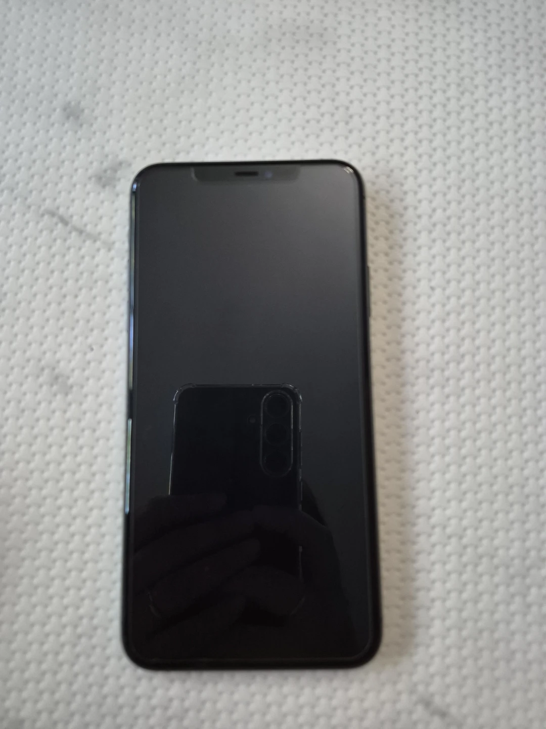 Apple Bundle for Sale – iPhone, Apple Watch & AirPods