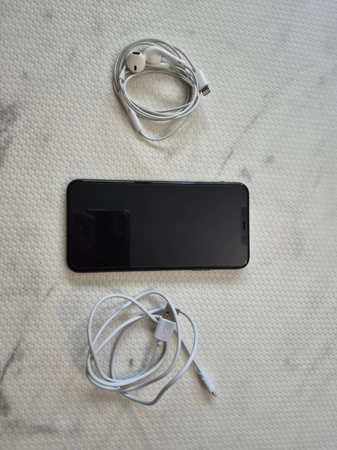 Apple Bundle for Sale – iPhone, Apple Watch & AirPods - photo 2
