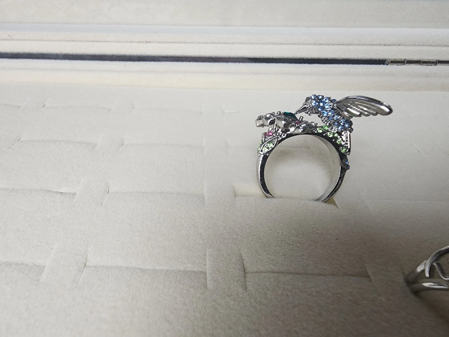 Rhinestone Hummingbird and Flower Ring - photo 3