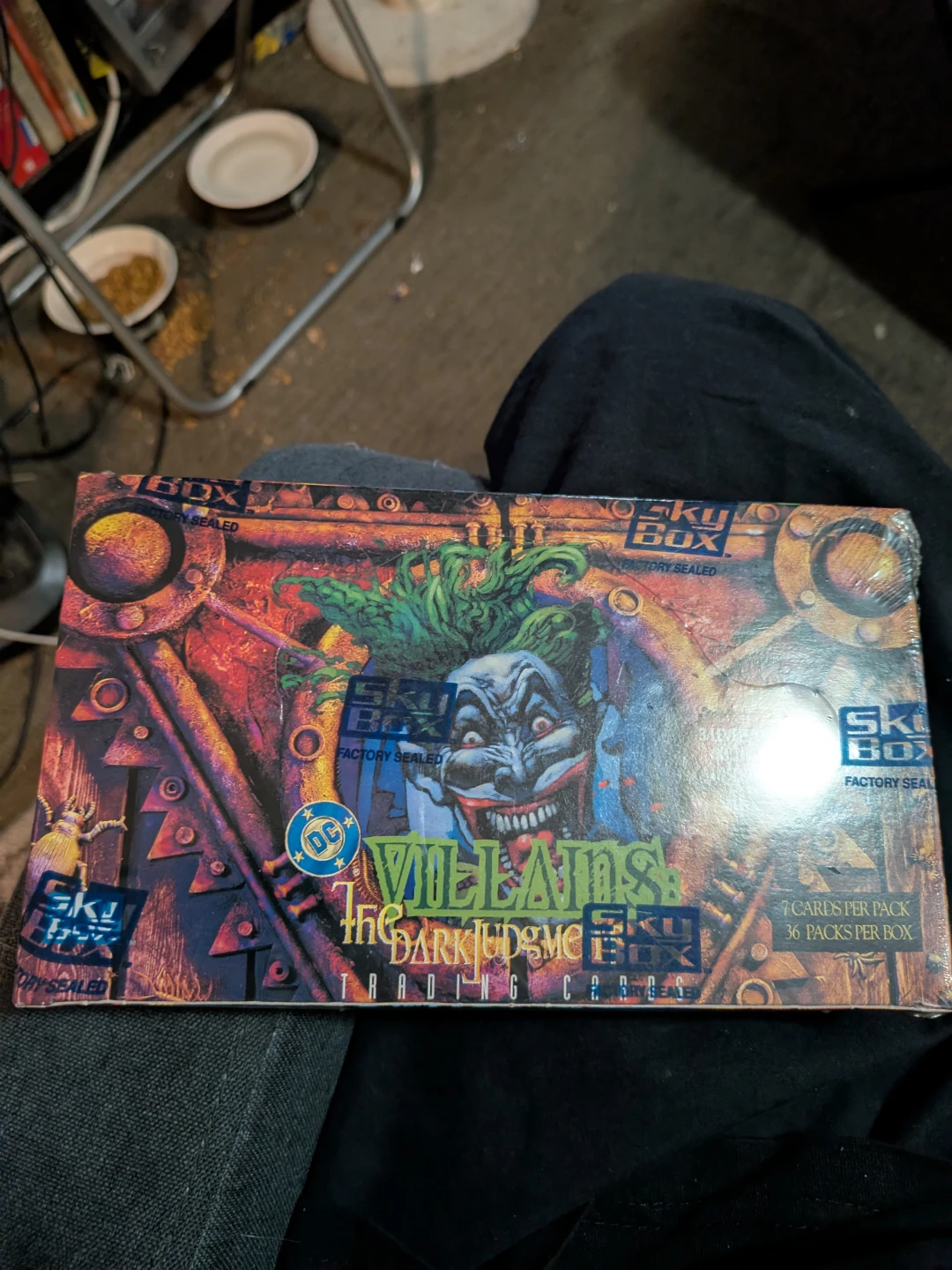 SkyBox DC Villains The Darkest Hour Trading Card Box