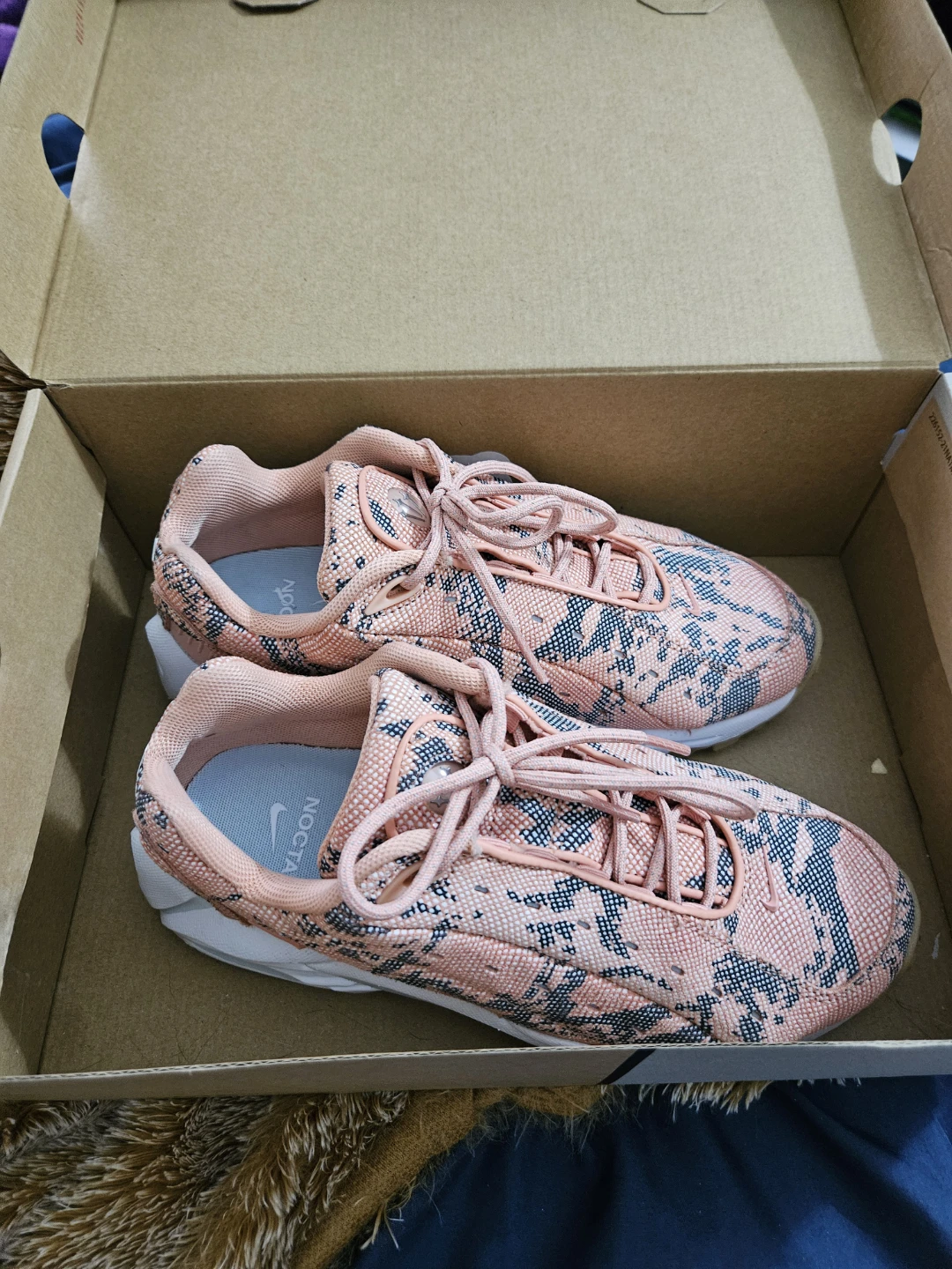 hot step air terra nocta Nike size 6.5