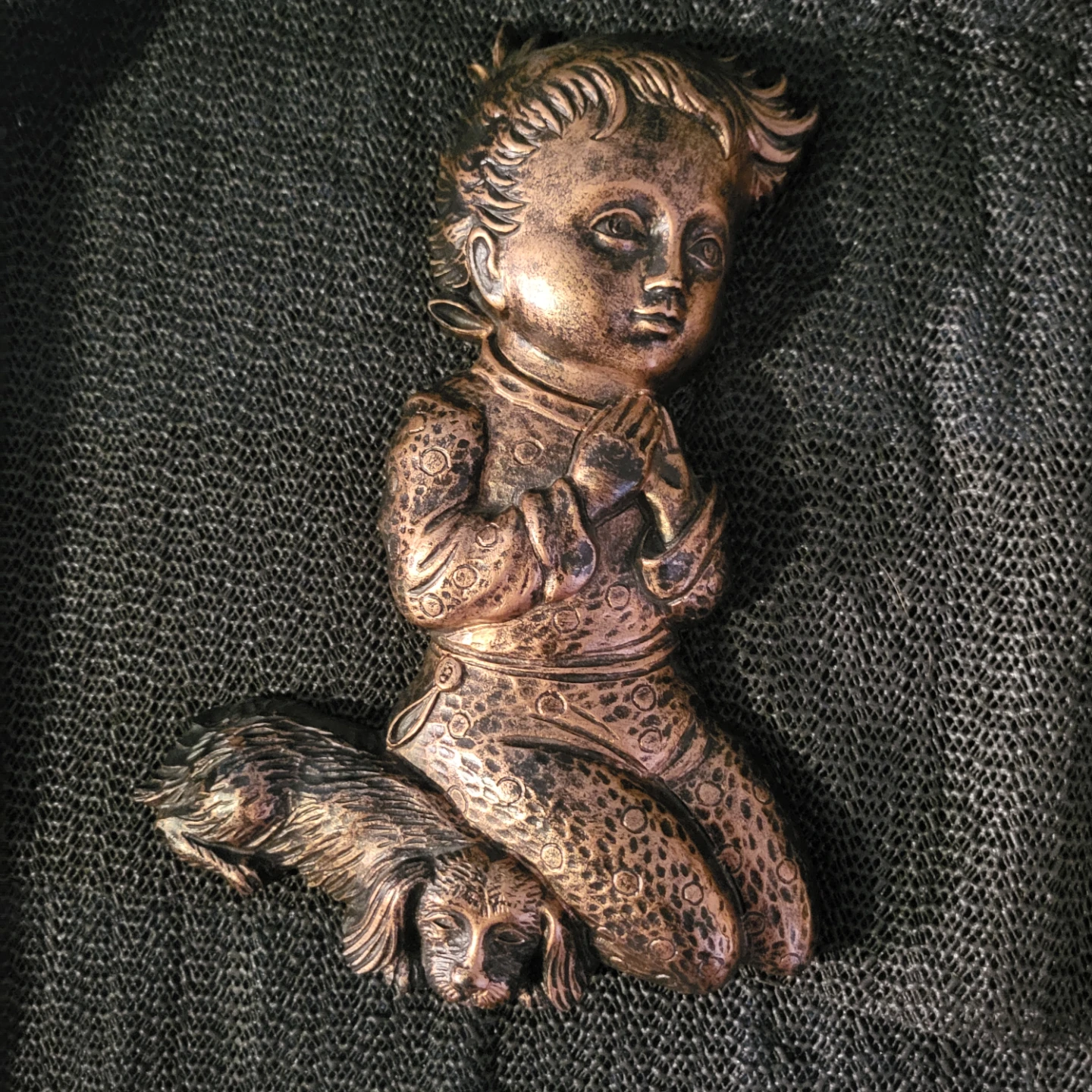 Vintage MCMXXVII Praying Child with Dog Wall Plaque