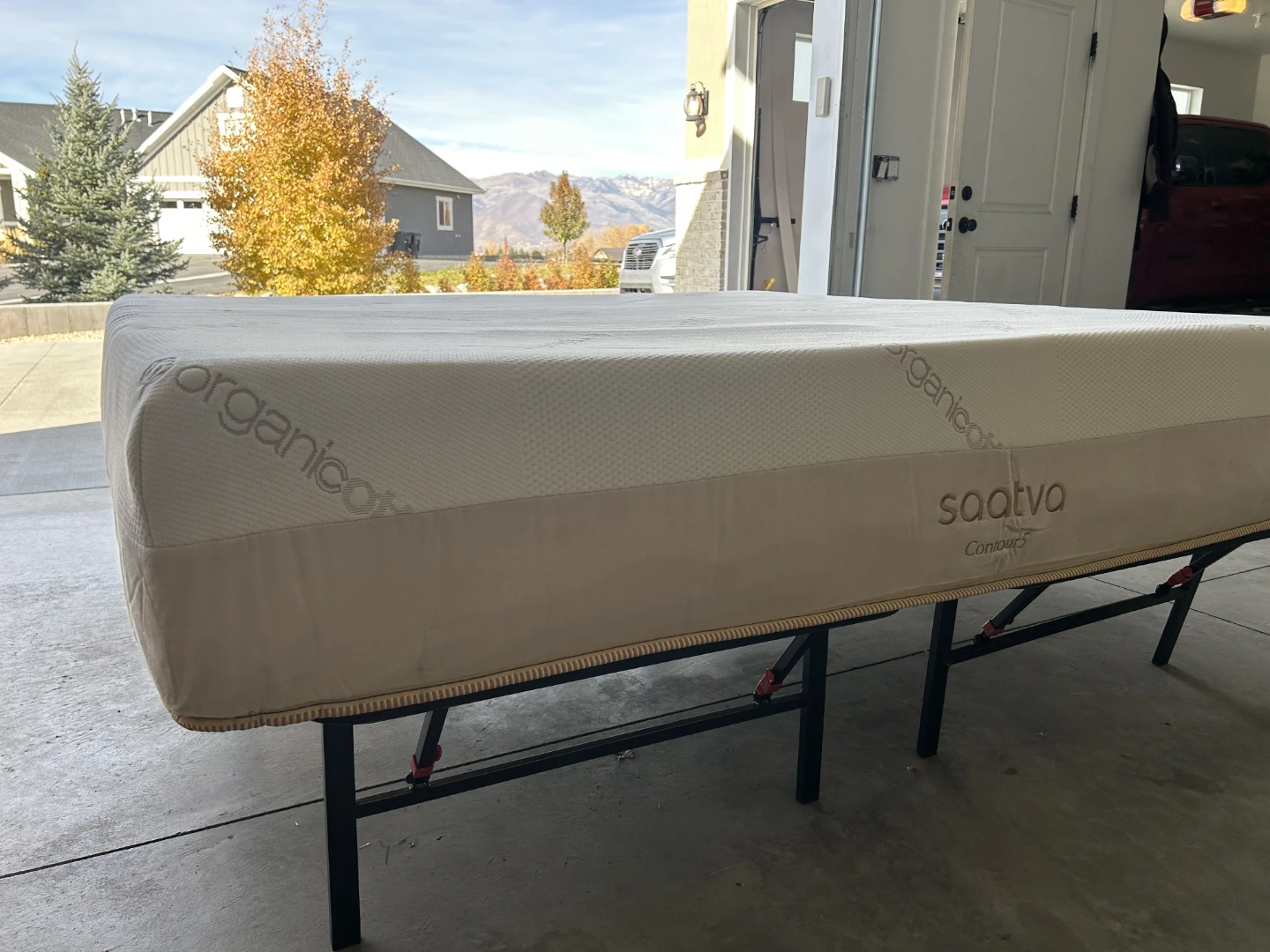 KING Saatva Contour 5 Mattress - photo 2