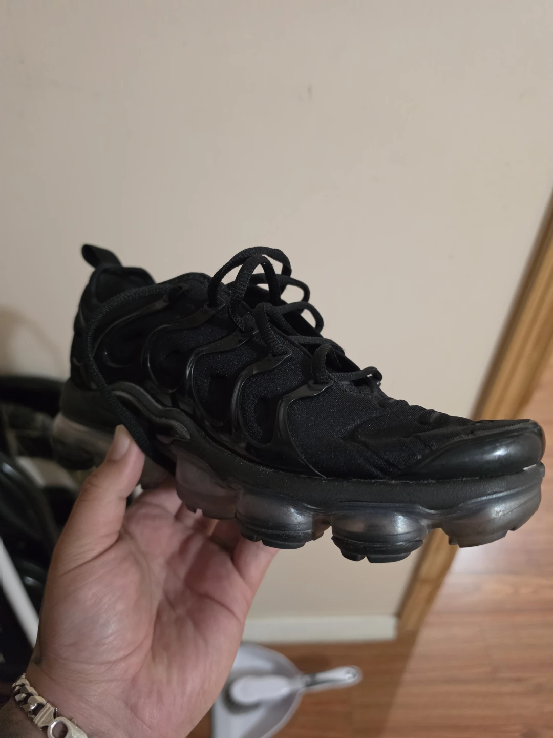 Lightly used women's Nike Vapormax Plus Black Running Shoes