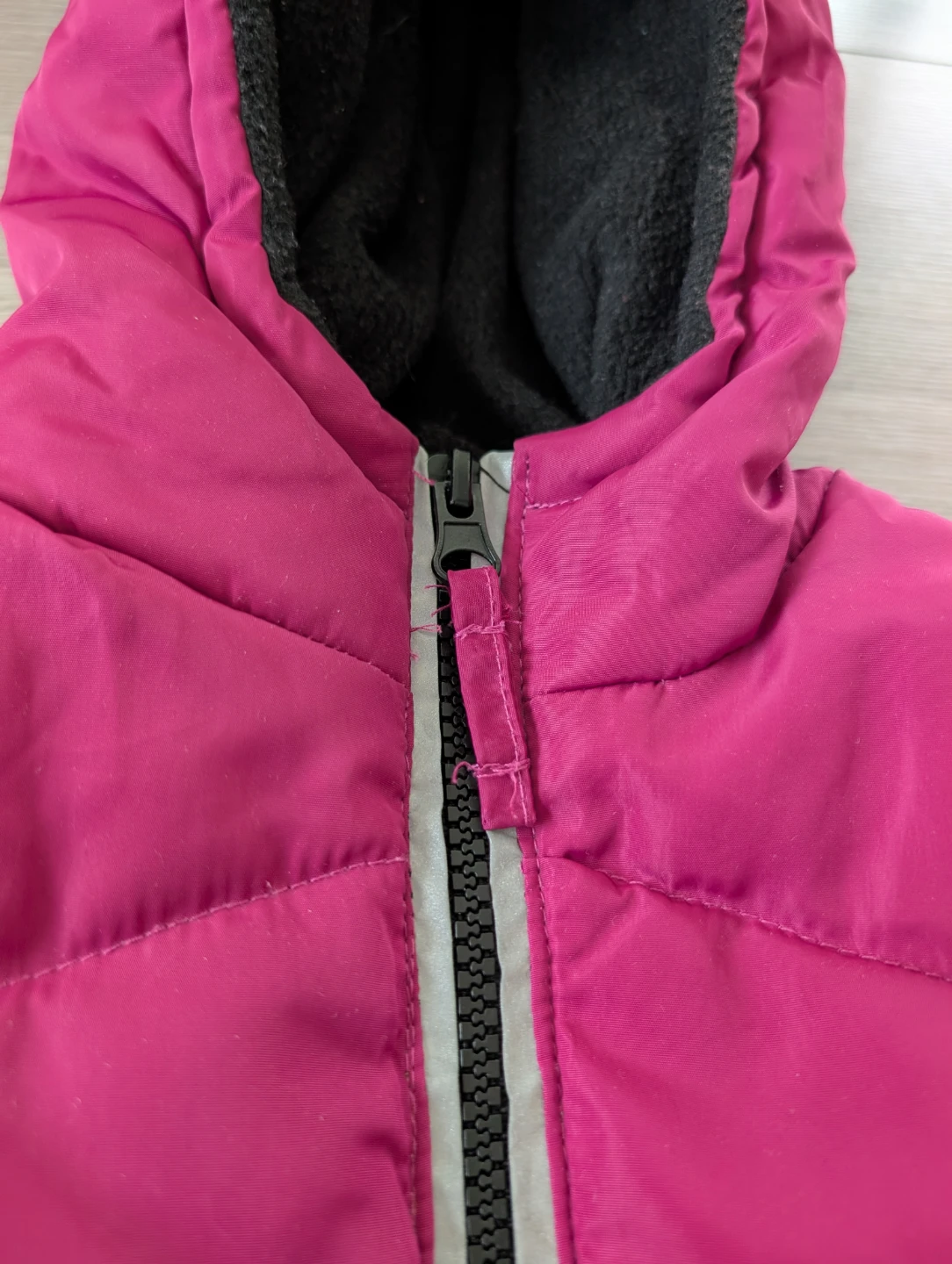 Children's Pink Puffer Coat with Cat Design - photo 2