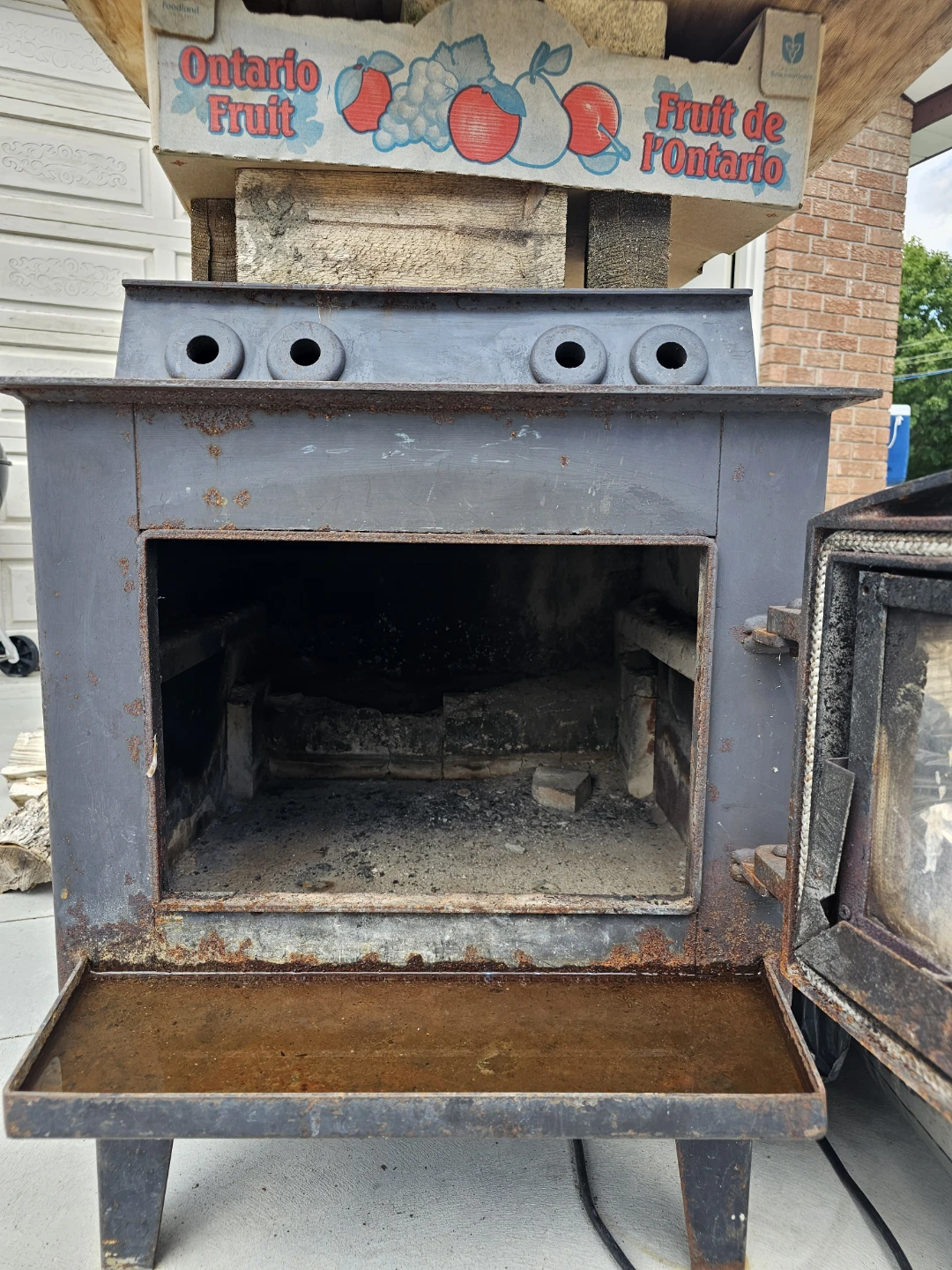 City Metal Fabrication Ltd. Wood Burning Stove - photo 3