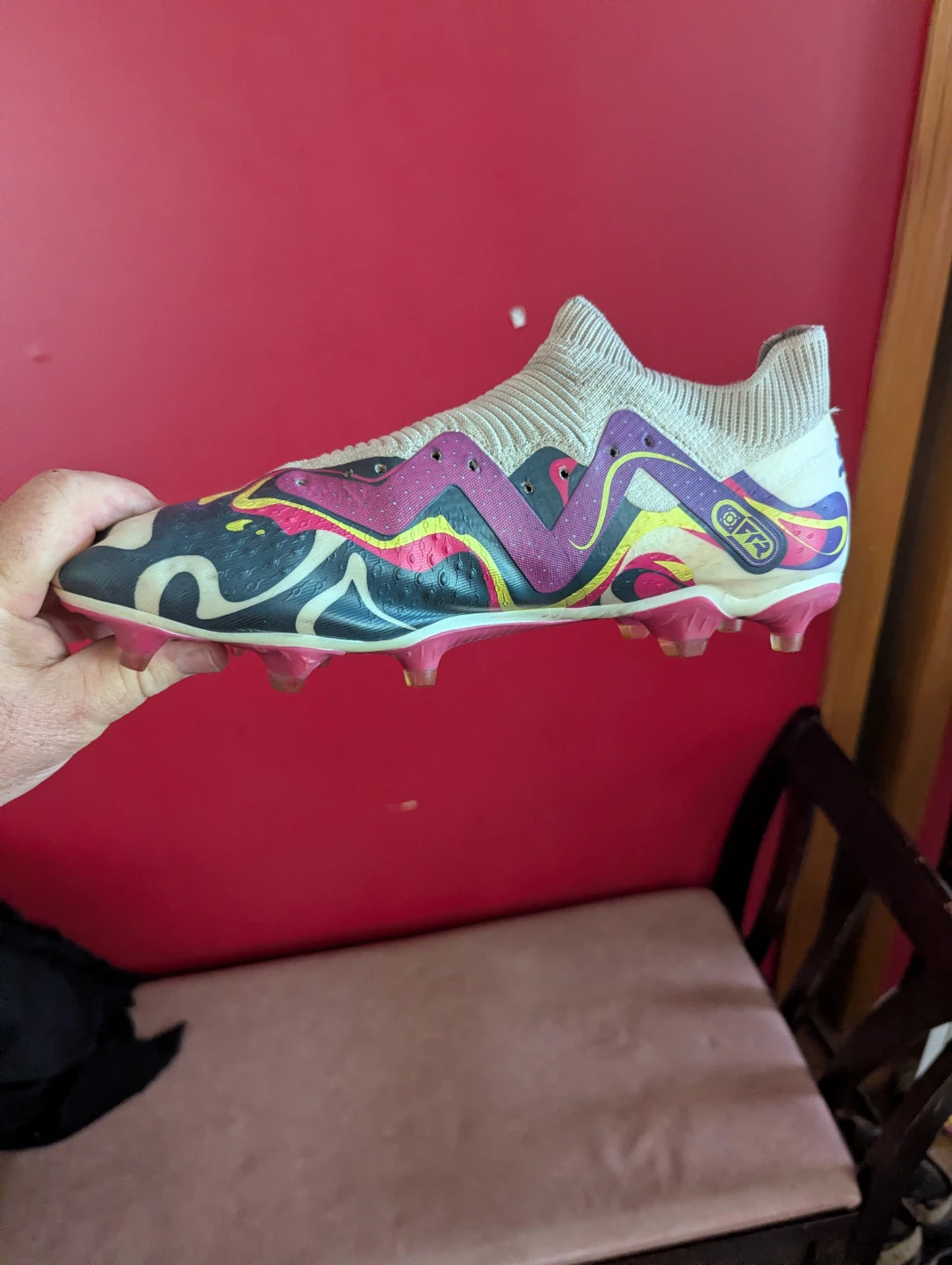 Men's size 10.5 soccer cleats - photo 3