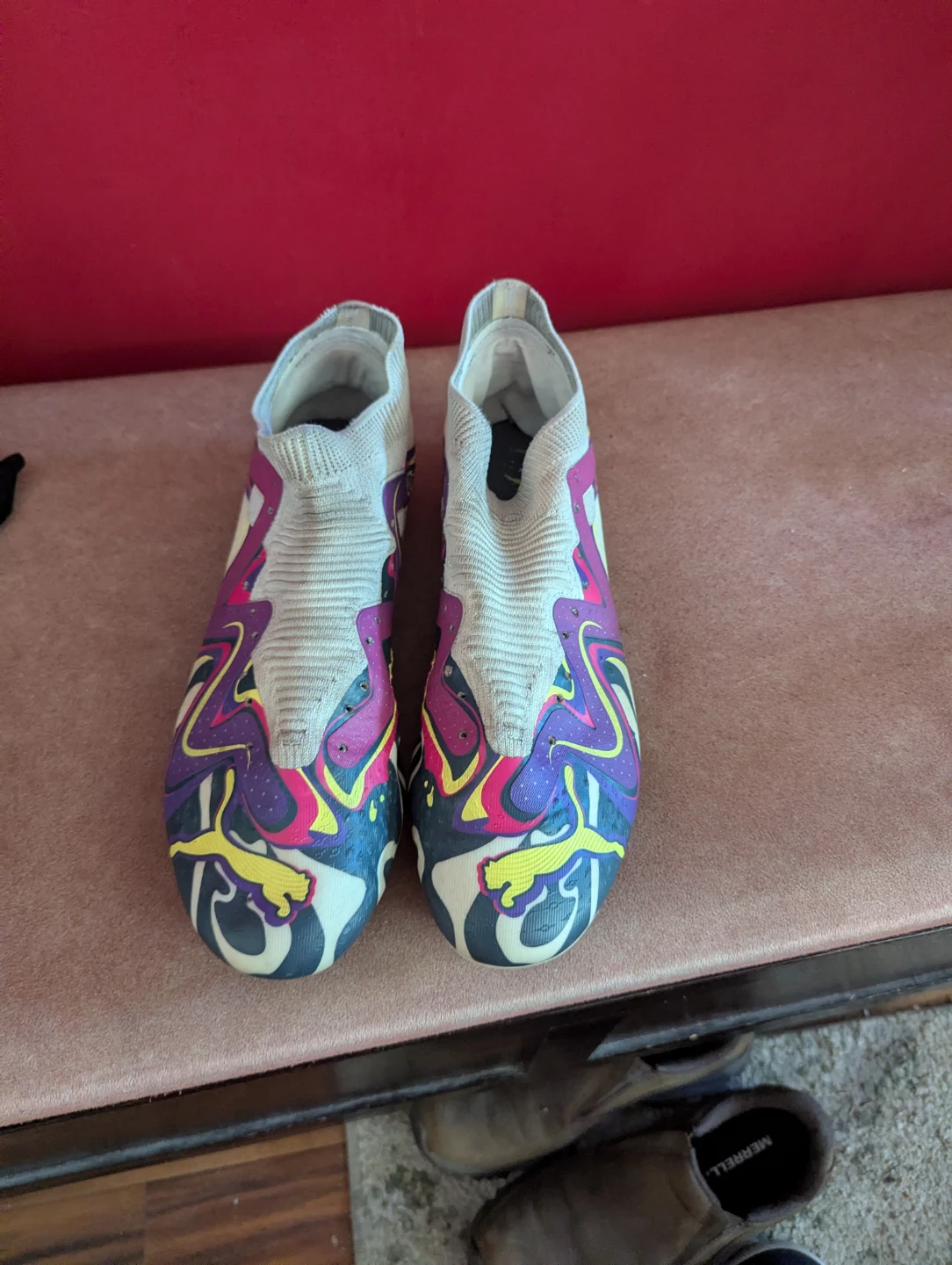 Men's size 10.5 soccer cleats - photo 4