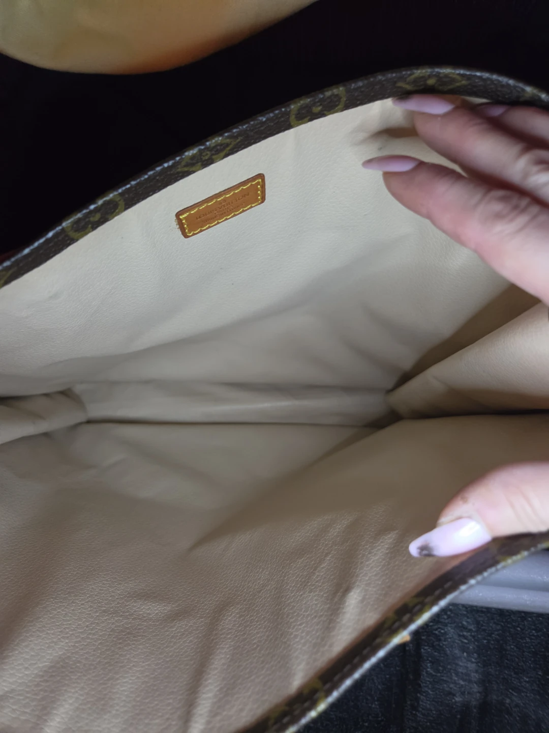 Louis Vuitton bag - photo 3
