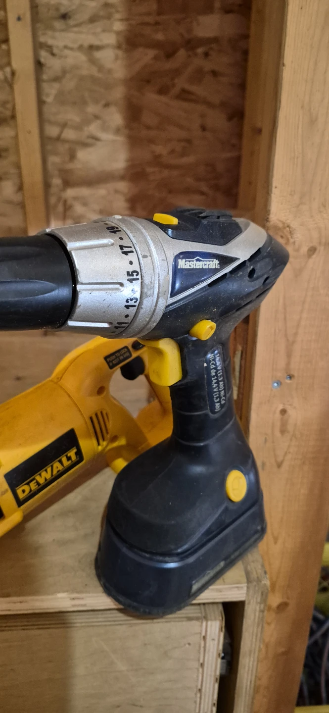DeWalt 18V Cordless Tools - photo 2