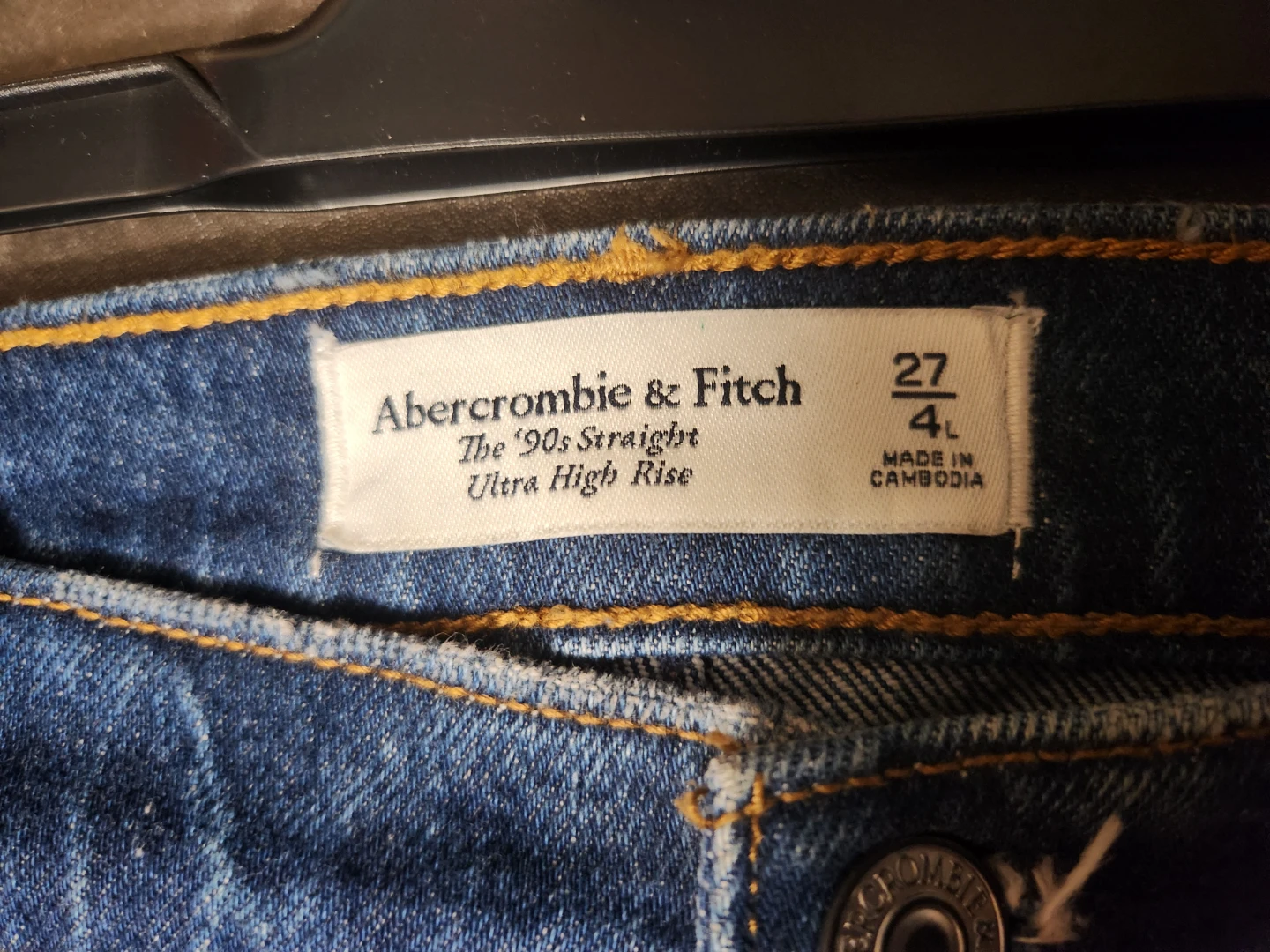 Abercrombie & Fitch '90s Straight Ultra High Rise Jeans - photo 3