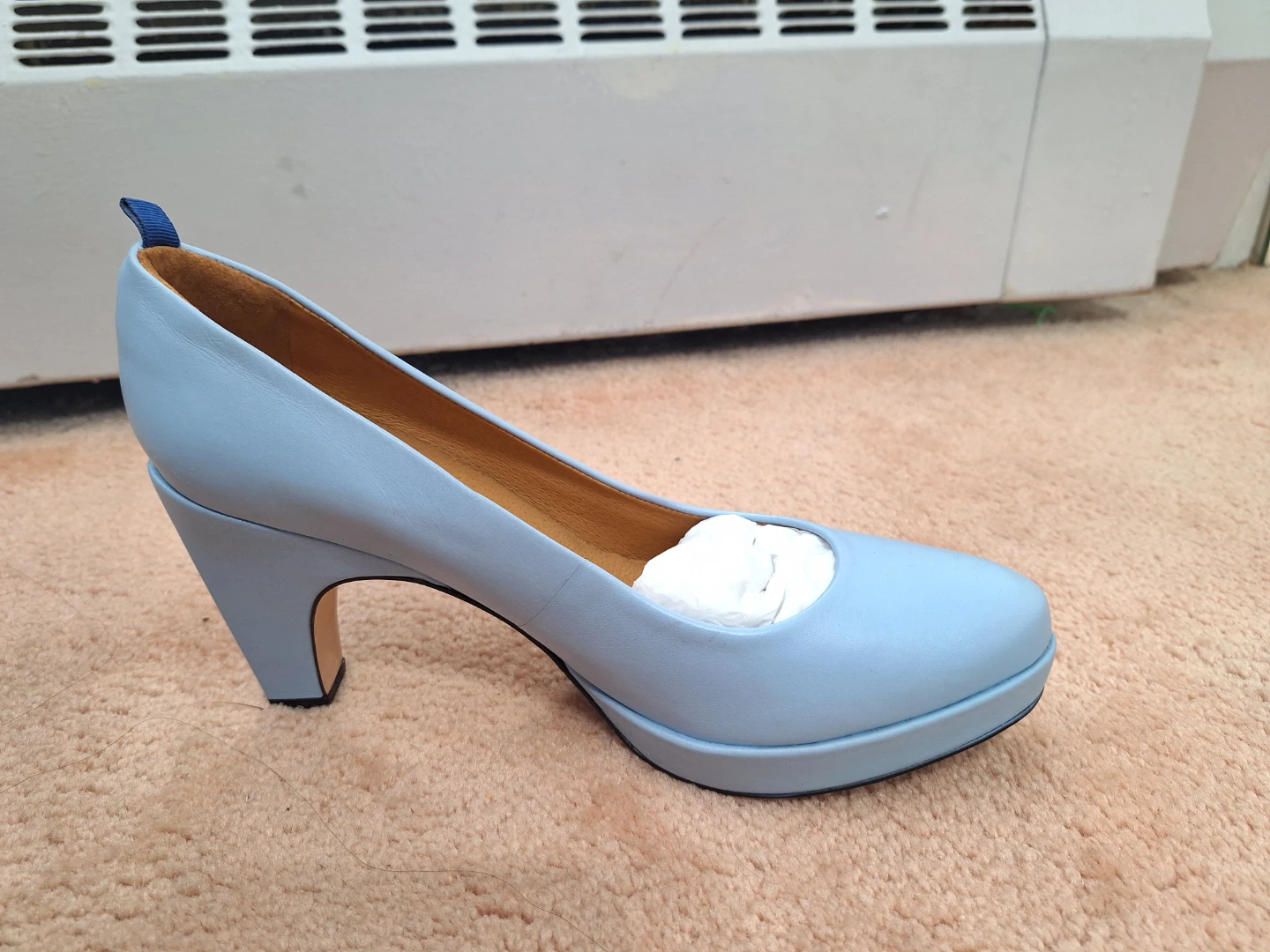 Dr. Liza Women's Light Blue Heels Size 9 - photo 2
