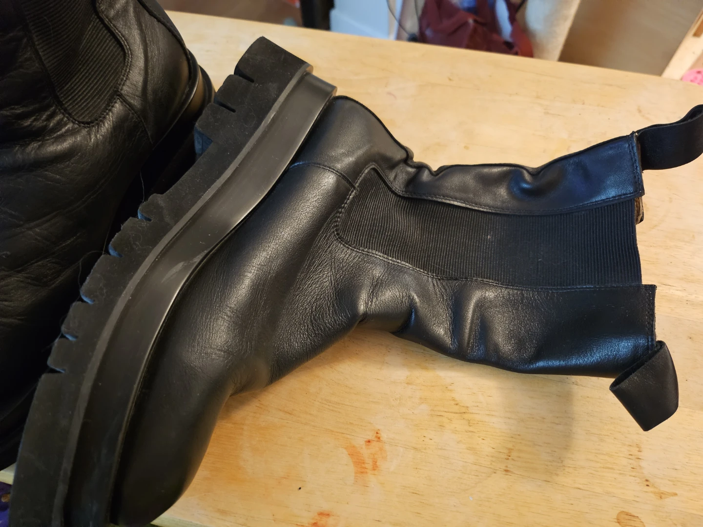Black Leather Chelsea Boots - photo 2