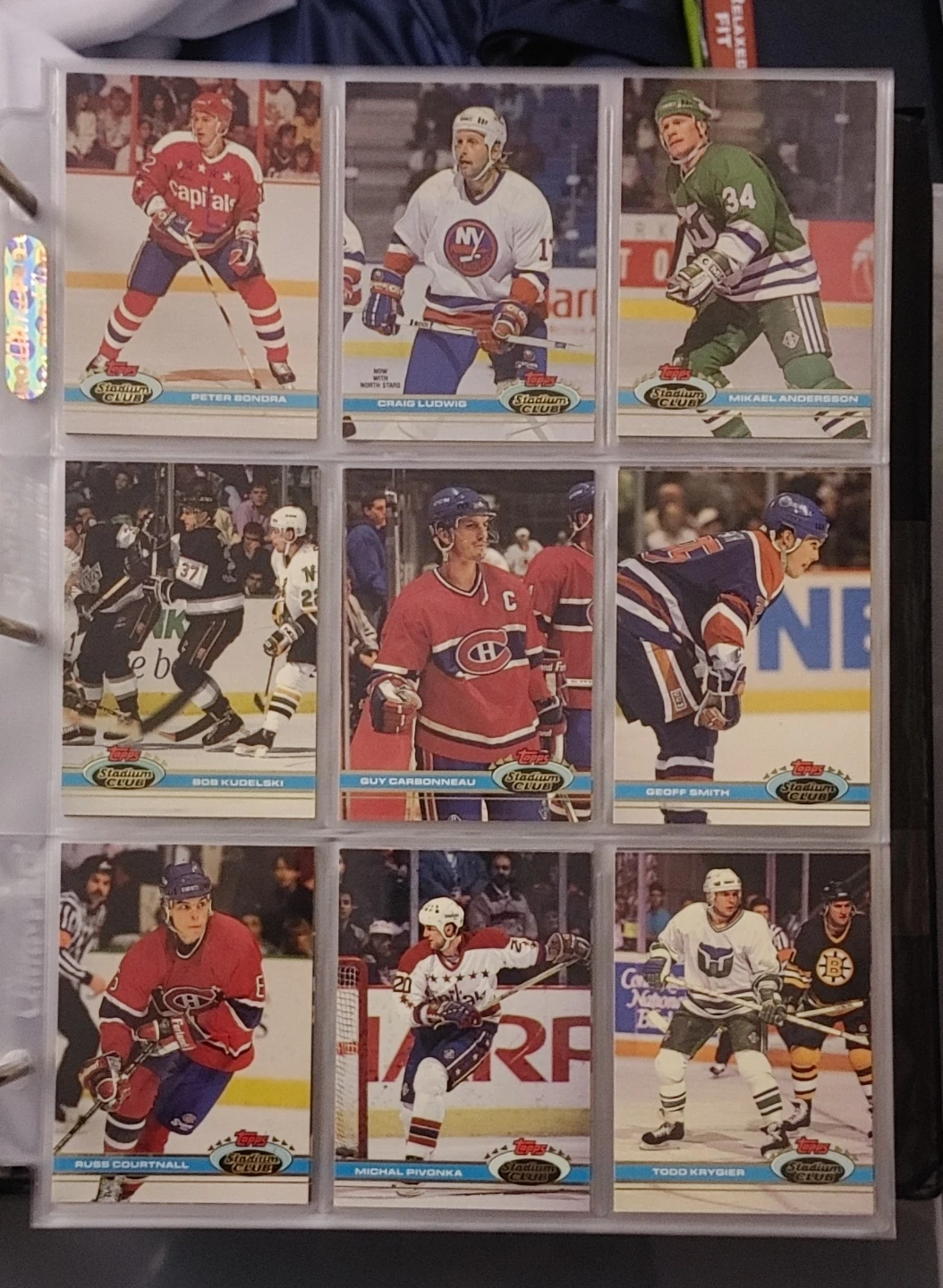 HOCKEY COLLECTIBLES - photo 2