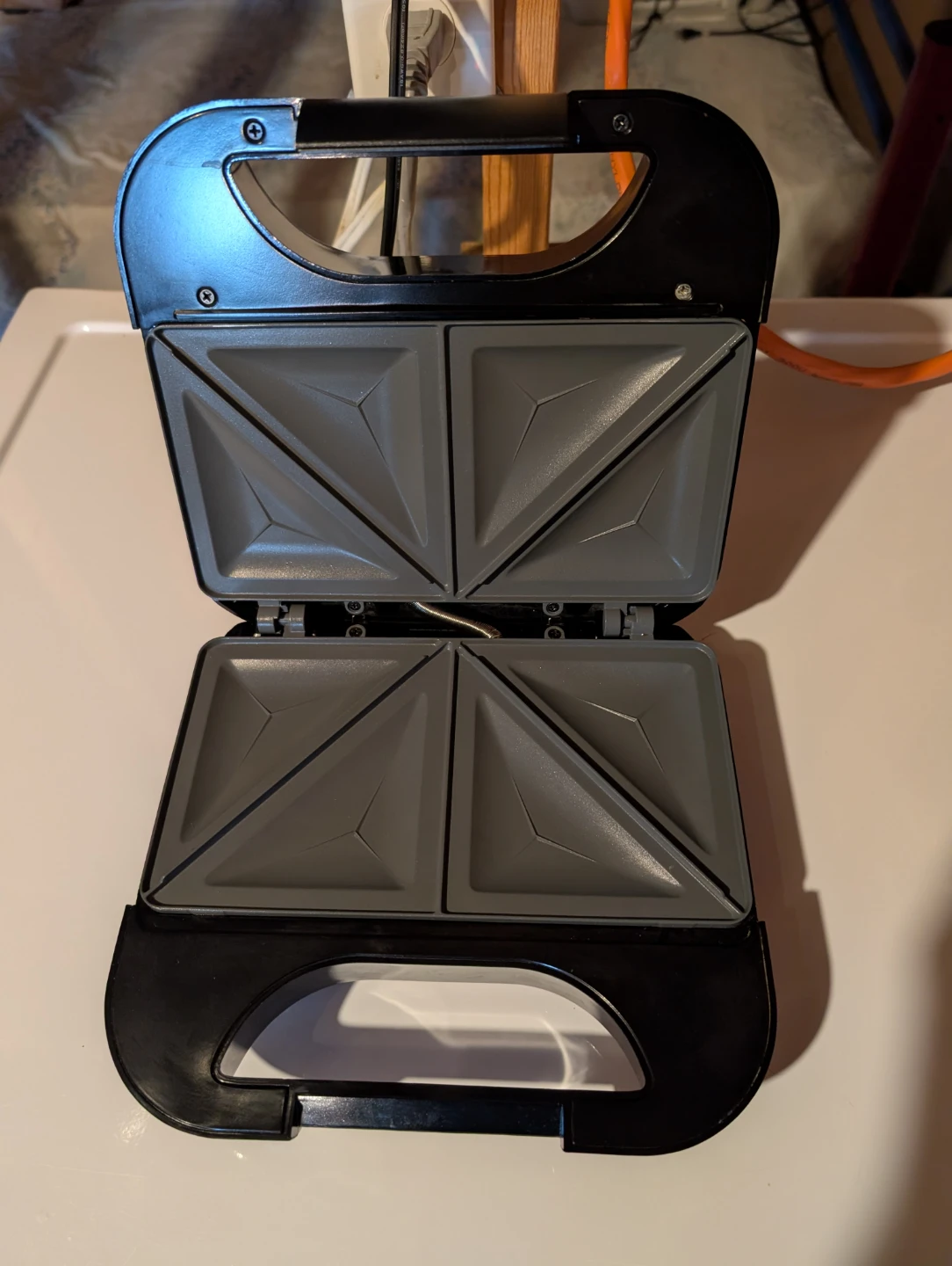 Oster Sandwich Maker - photo 2