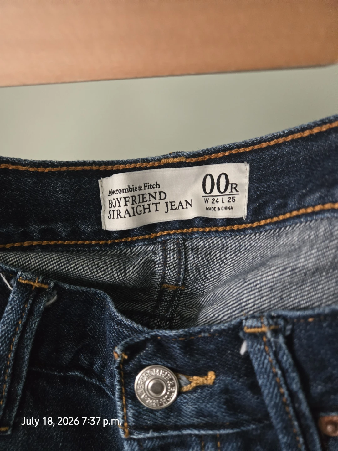 Abercrombie & Fitch Boyfriend Straight Jeans