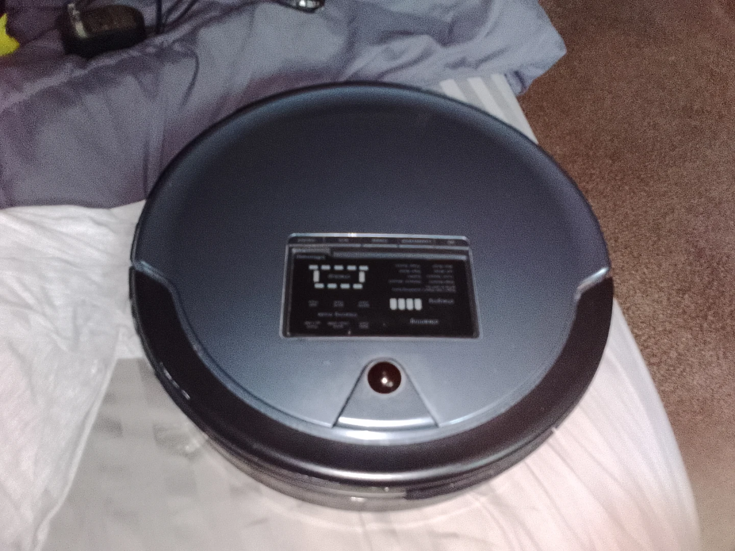 Robatic vacuum - photo 2