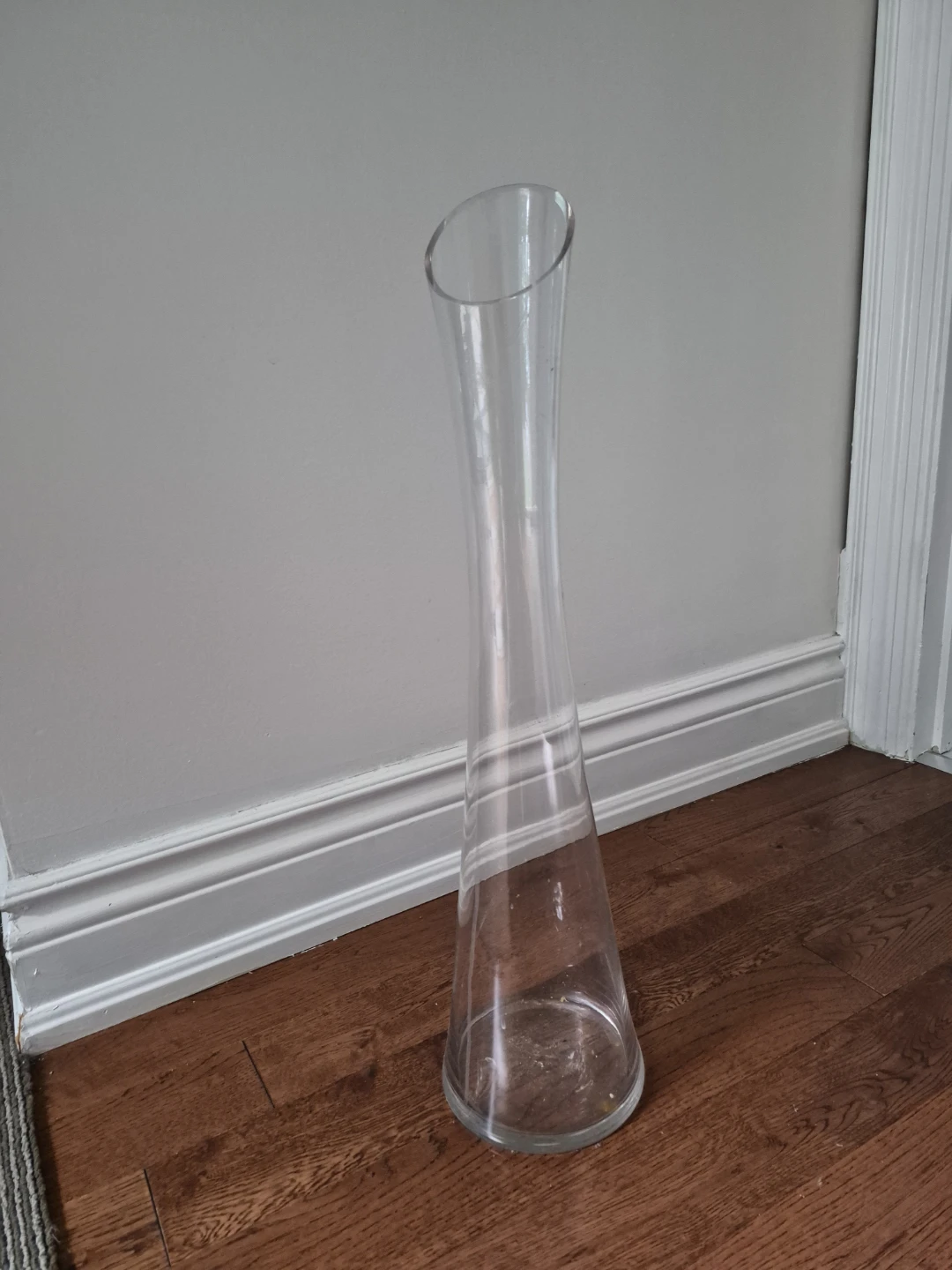 Tall Clear Glass Vase with Flowers - photo 3
