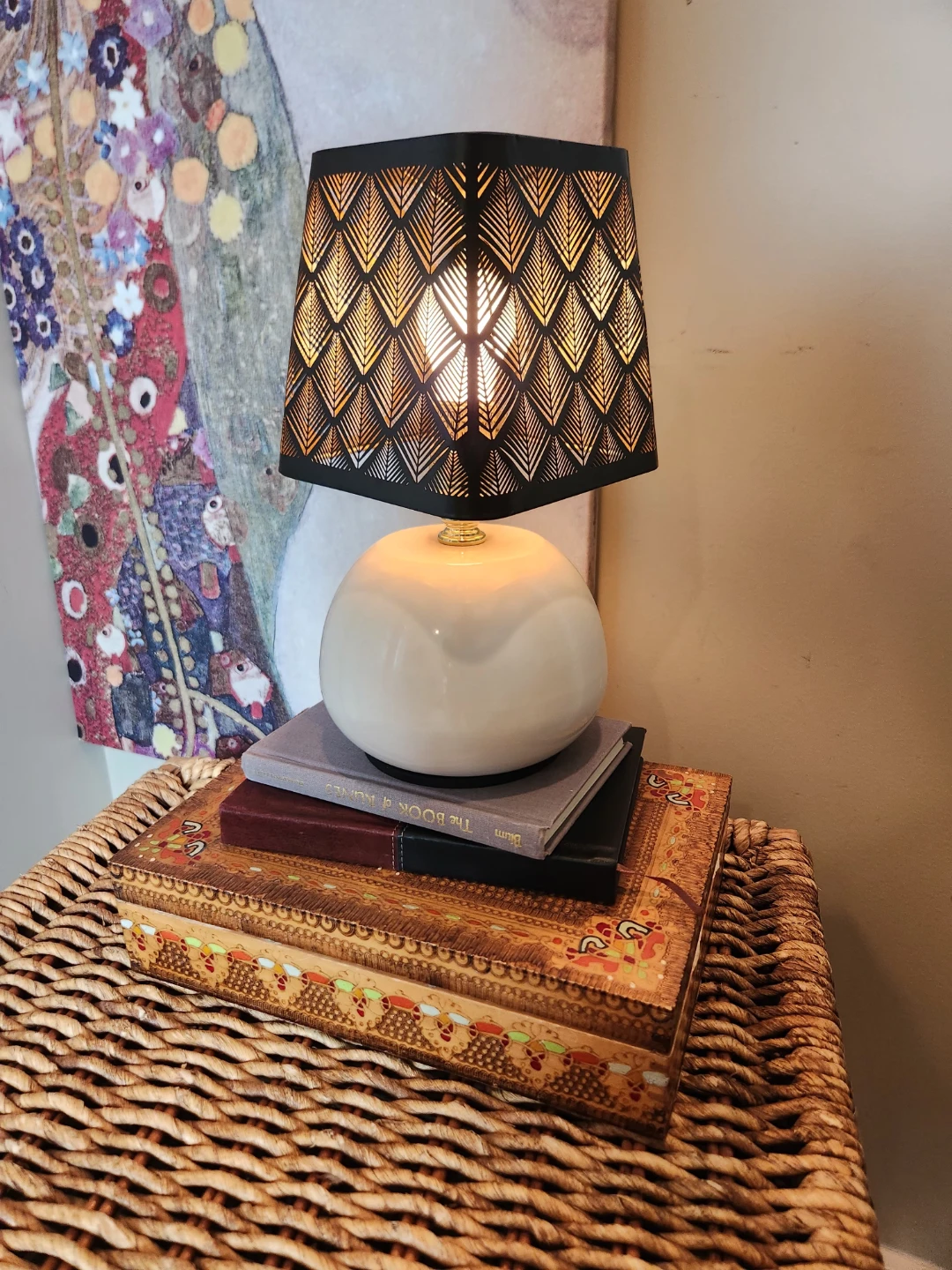 RARE FIND 1980s 3 setting touch Lamp, pretty and practical - photo 3