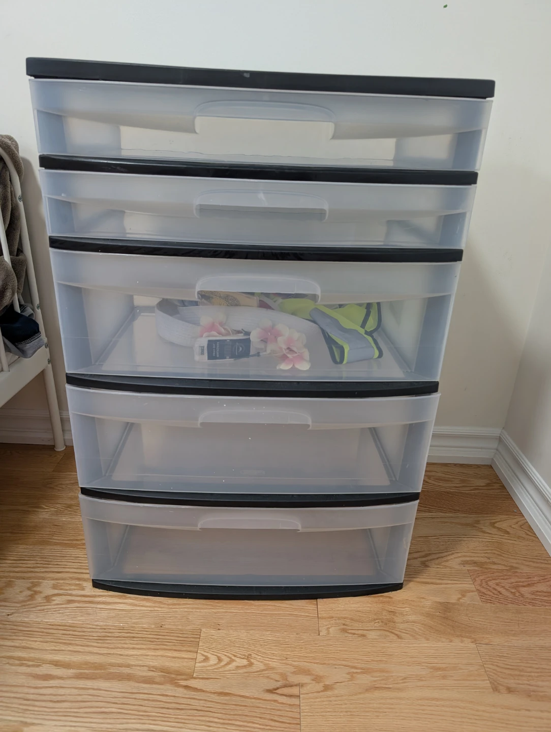 Plastic 5-Drawer Storage Unit