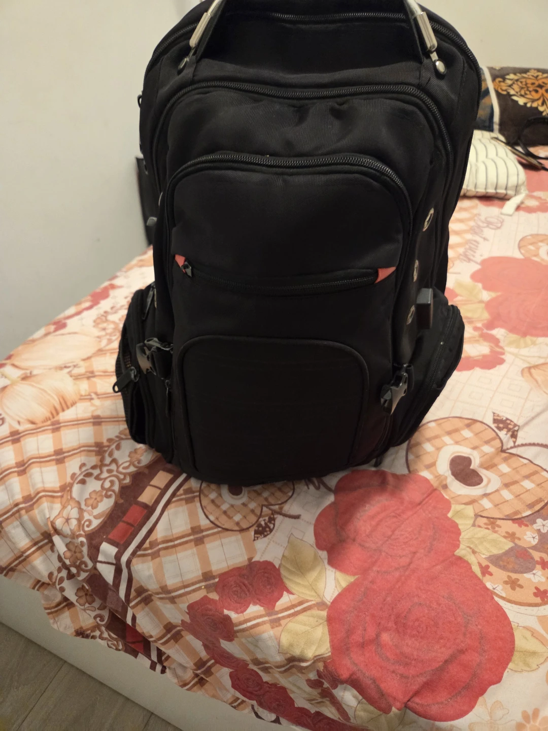 Black Backpack - photo 2