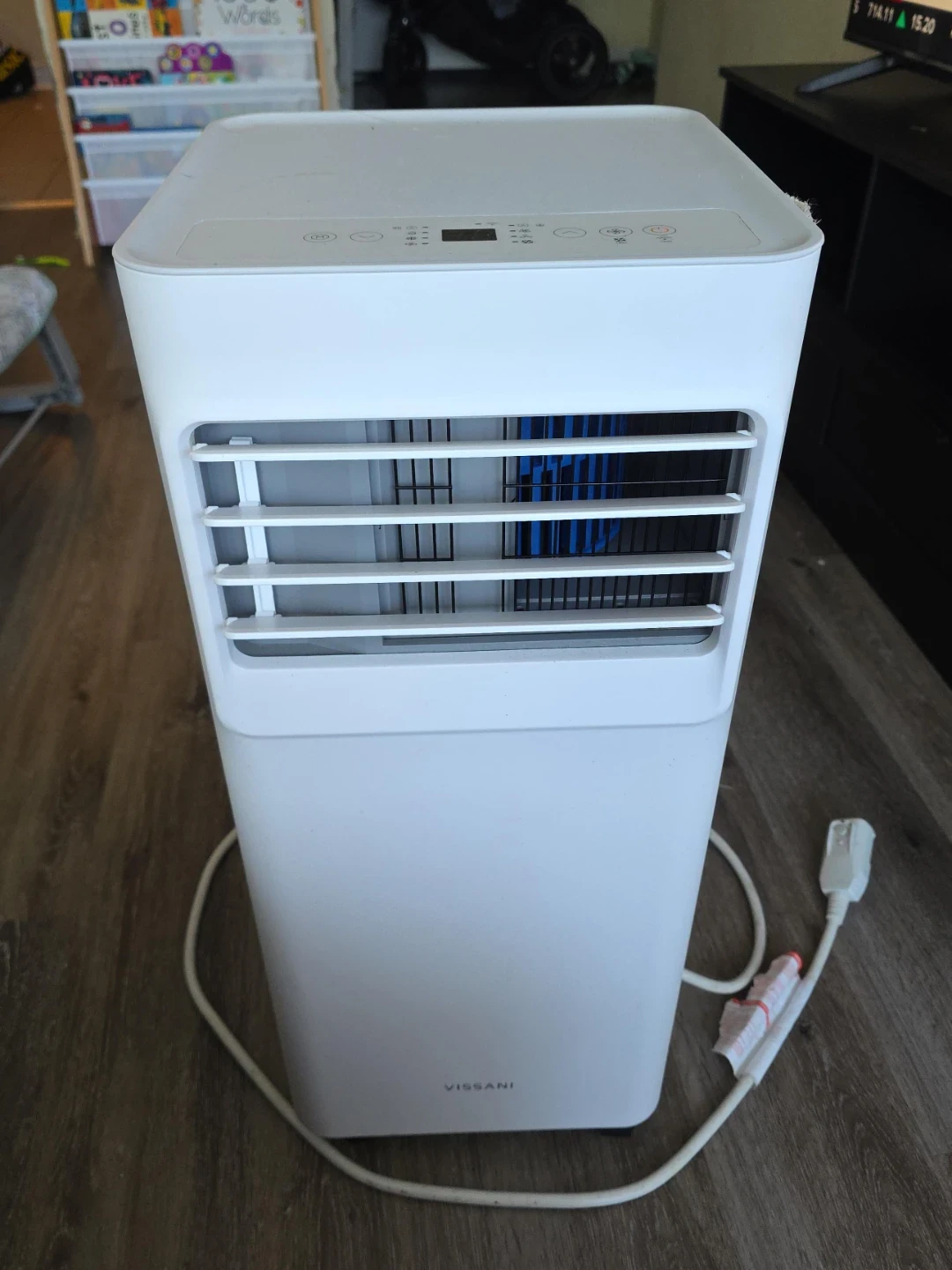 VISSANI White Portable Air Conditioner - photo 2