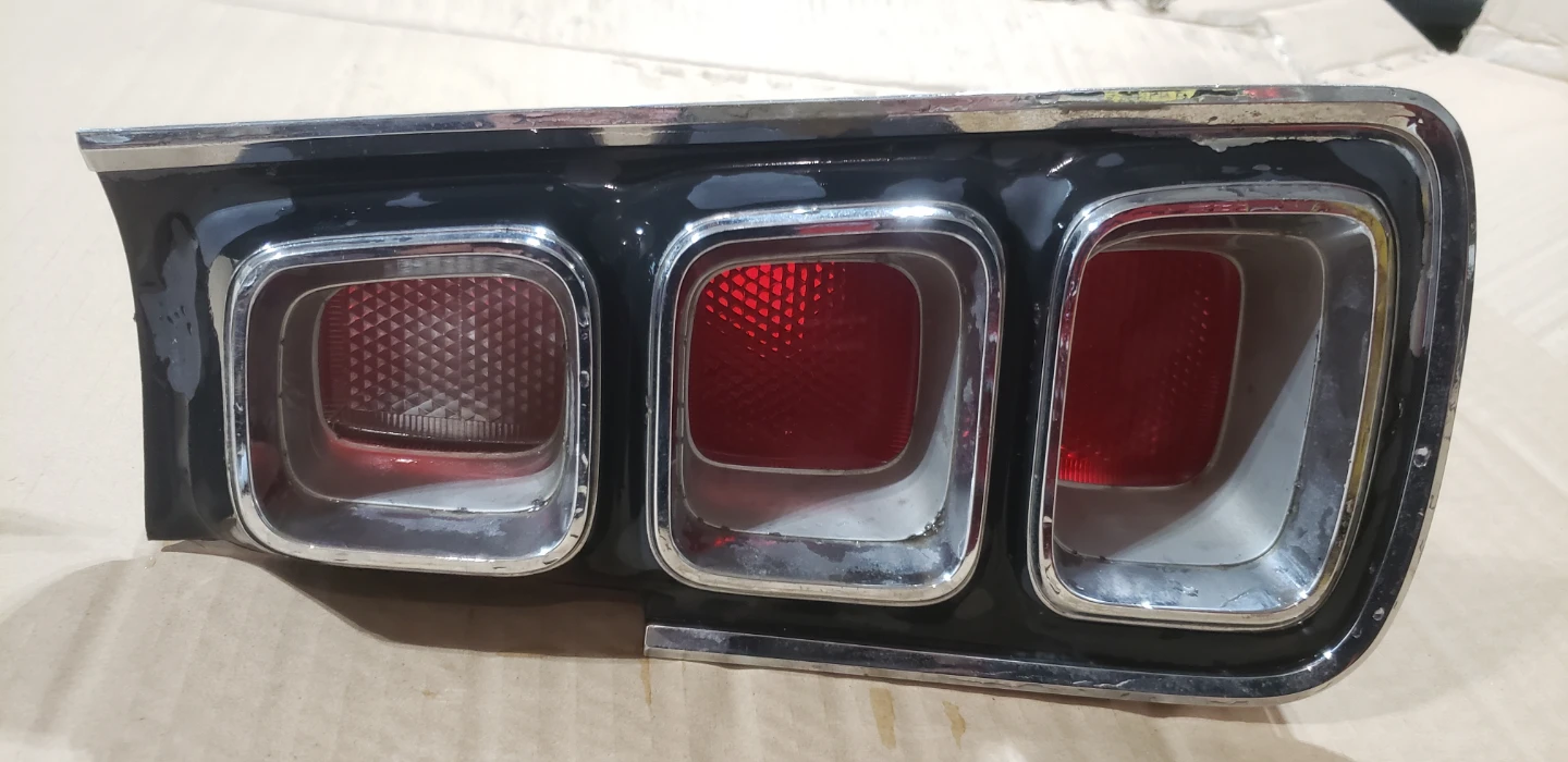 1968 Dodge Coronet R/T 500 Rear Tailight Assemblies. $350 OBO - photo 3