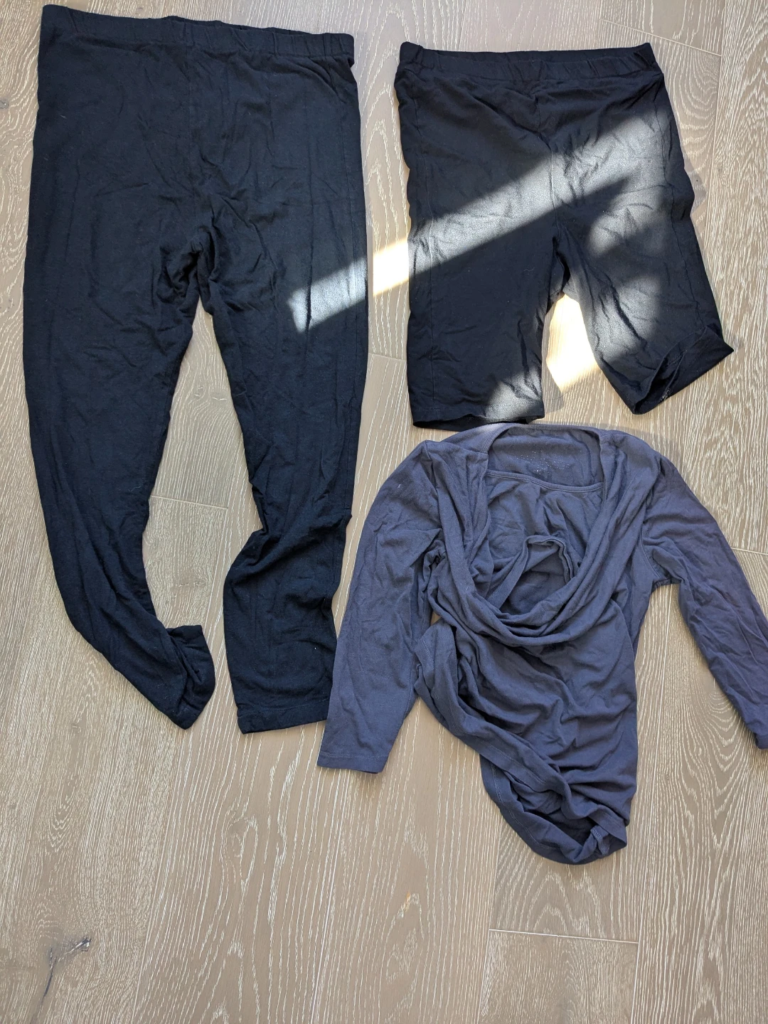 Maternity wear lot
