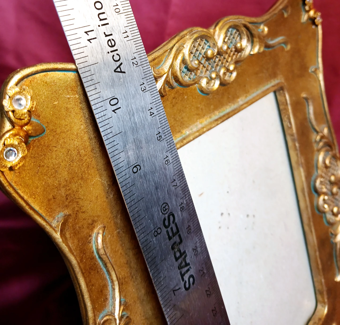 Gold ornate picture frame - photo 5