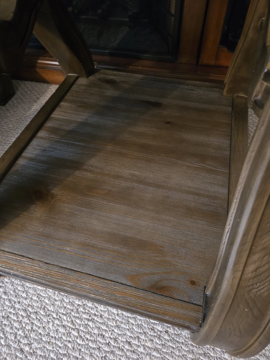 Set of 2 Dark Wood End Tables - photo 4