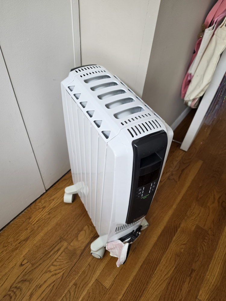 DeLonghi Oil-Filled Radiator Heater