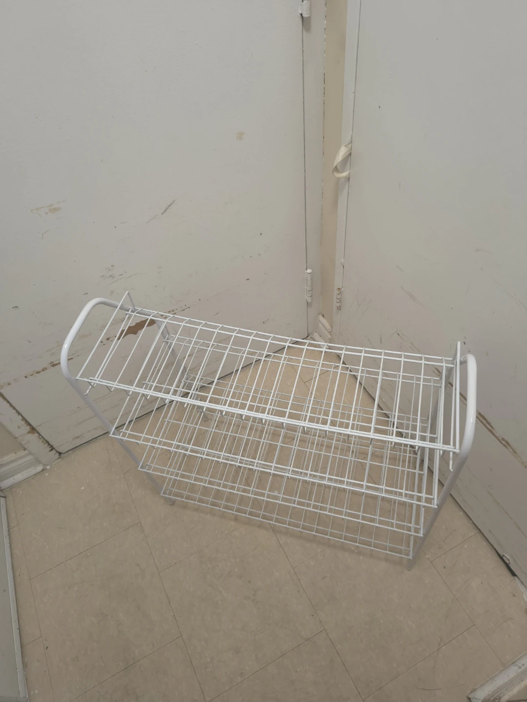 A 4 Tier shoe rack - photo 4