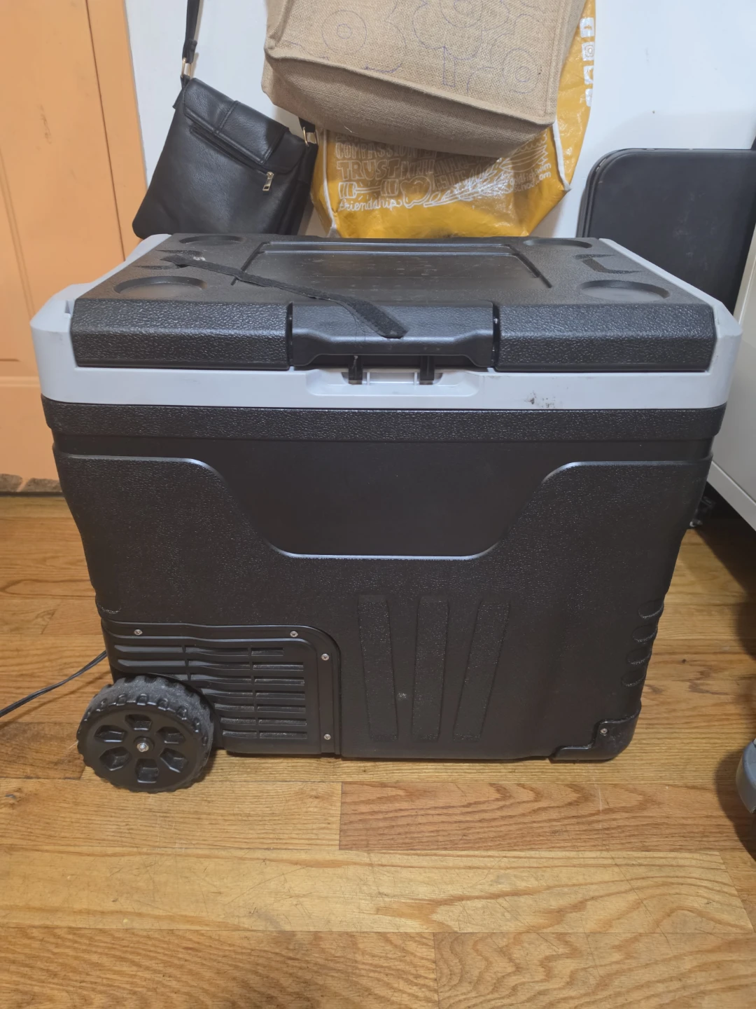 Vehicle Refrigerator and Freezer