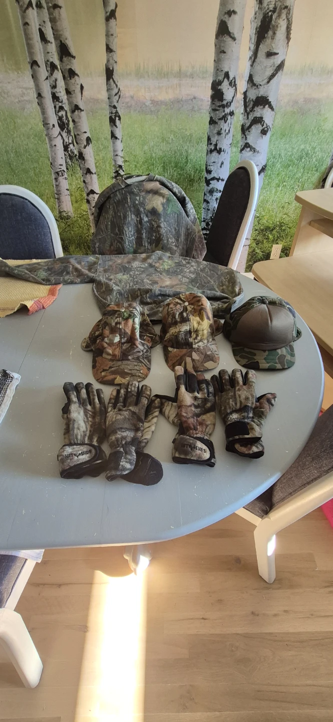 Camo Hunting Gloves, Hats, and Sweatshirt