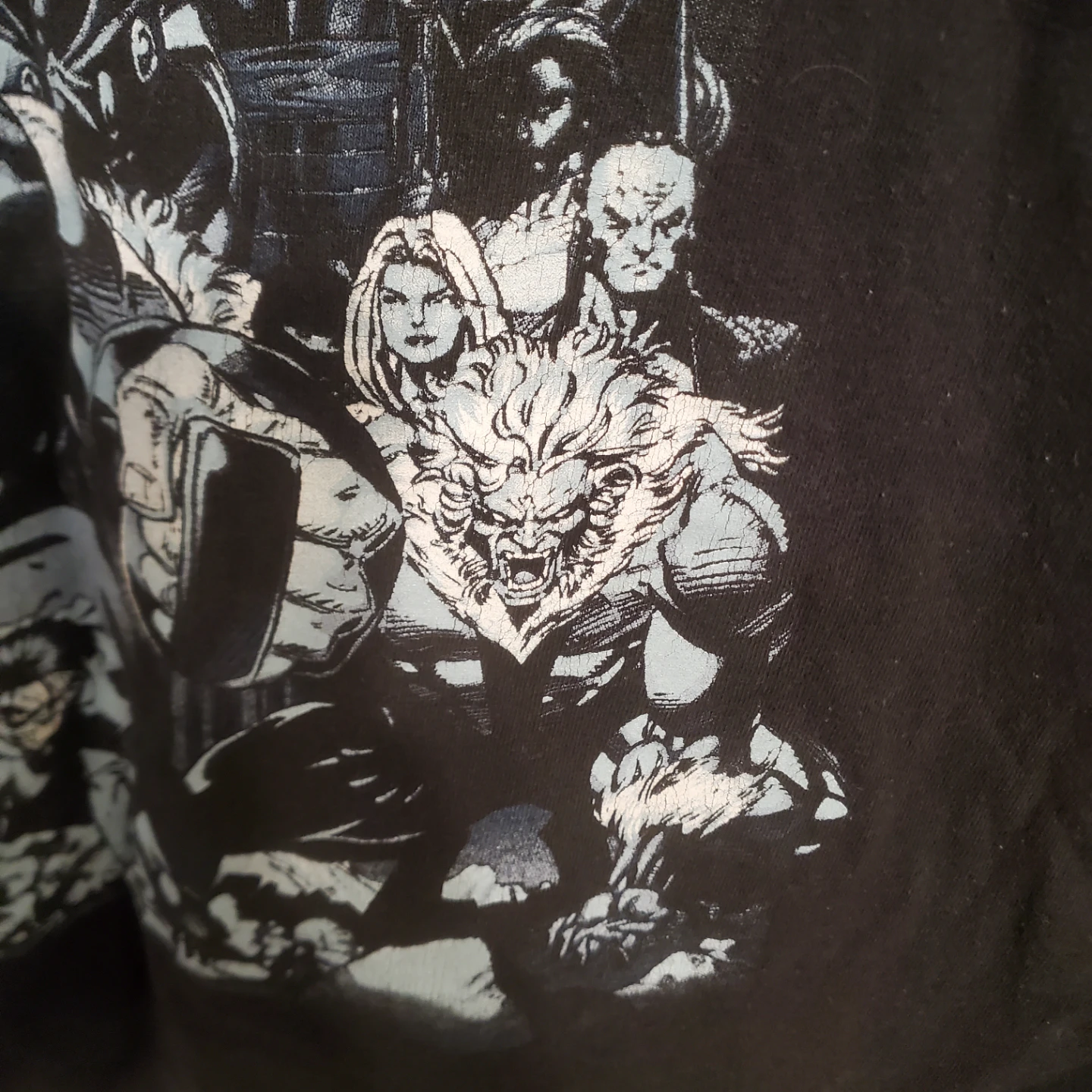 Marvel T-Shirt - Comic Characters Graphic - photo 3