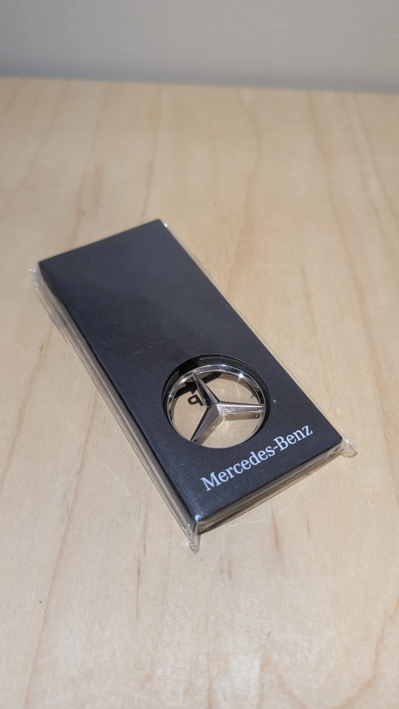 Mercedes-Benz Keychain - photo 2