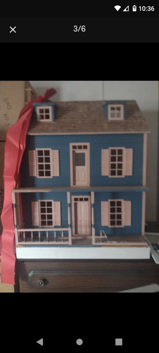 2 Dollhouses and Accessories