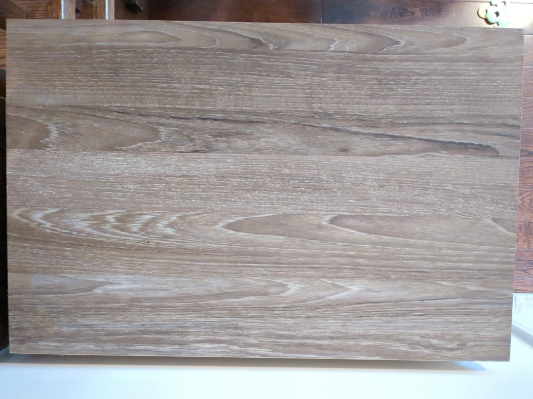 Nightstand with a vintage finish - photo 2