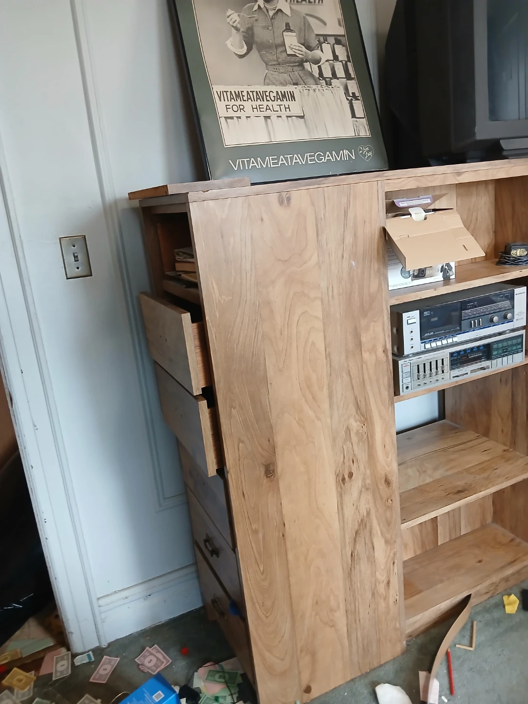 Wooden Dresser with Hutch - photo 2