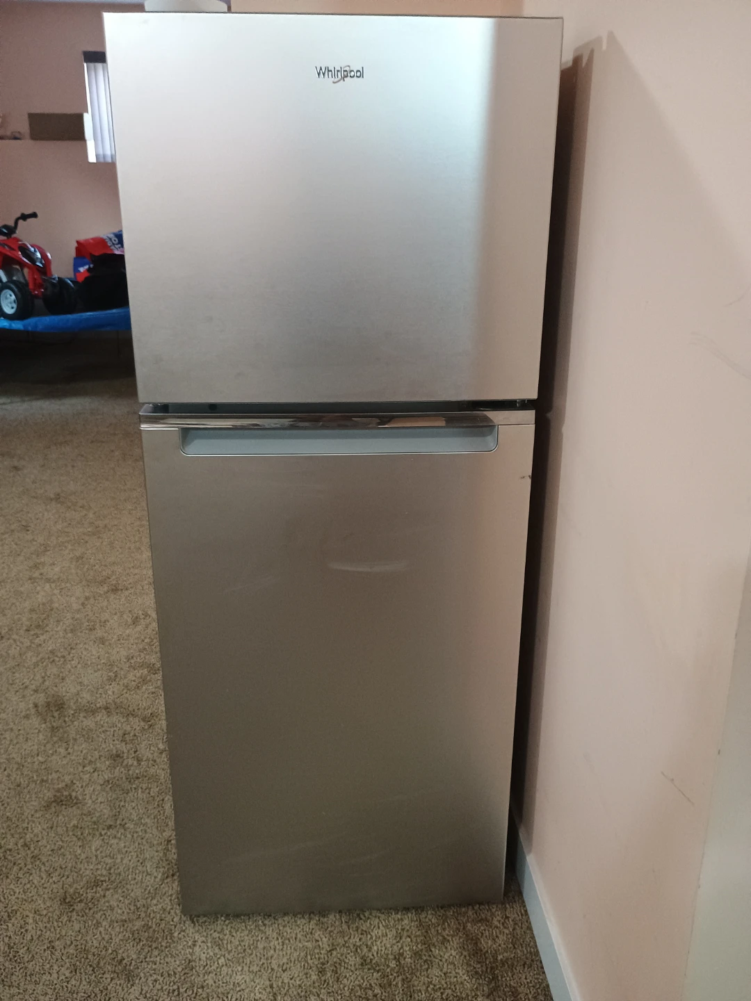 Whirlpool Refrigerator - photo 4