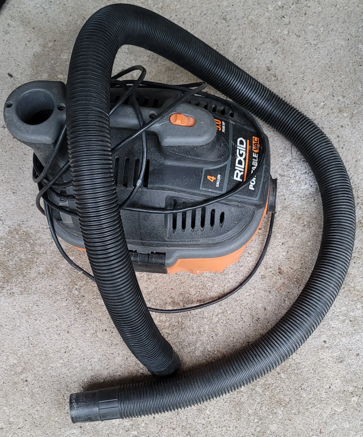 RIDGID Portable Vacuum - Extremely Good Condition - photo 5