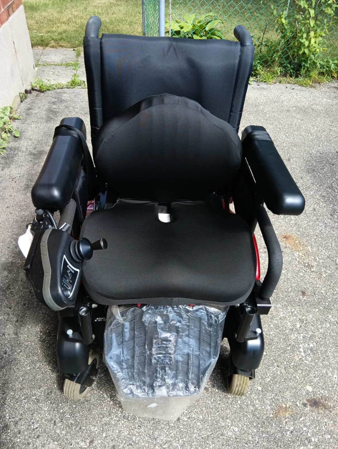 Quickie FreeStyle Power Wheelchair - photo 2