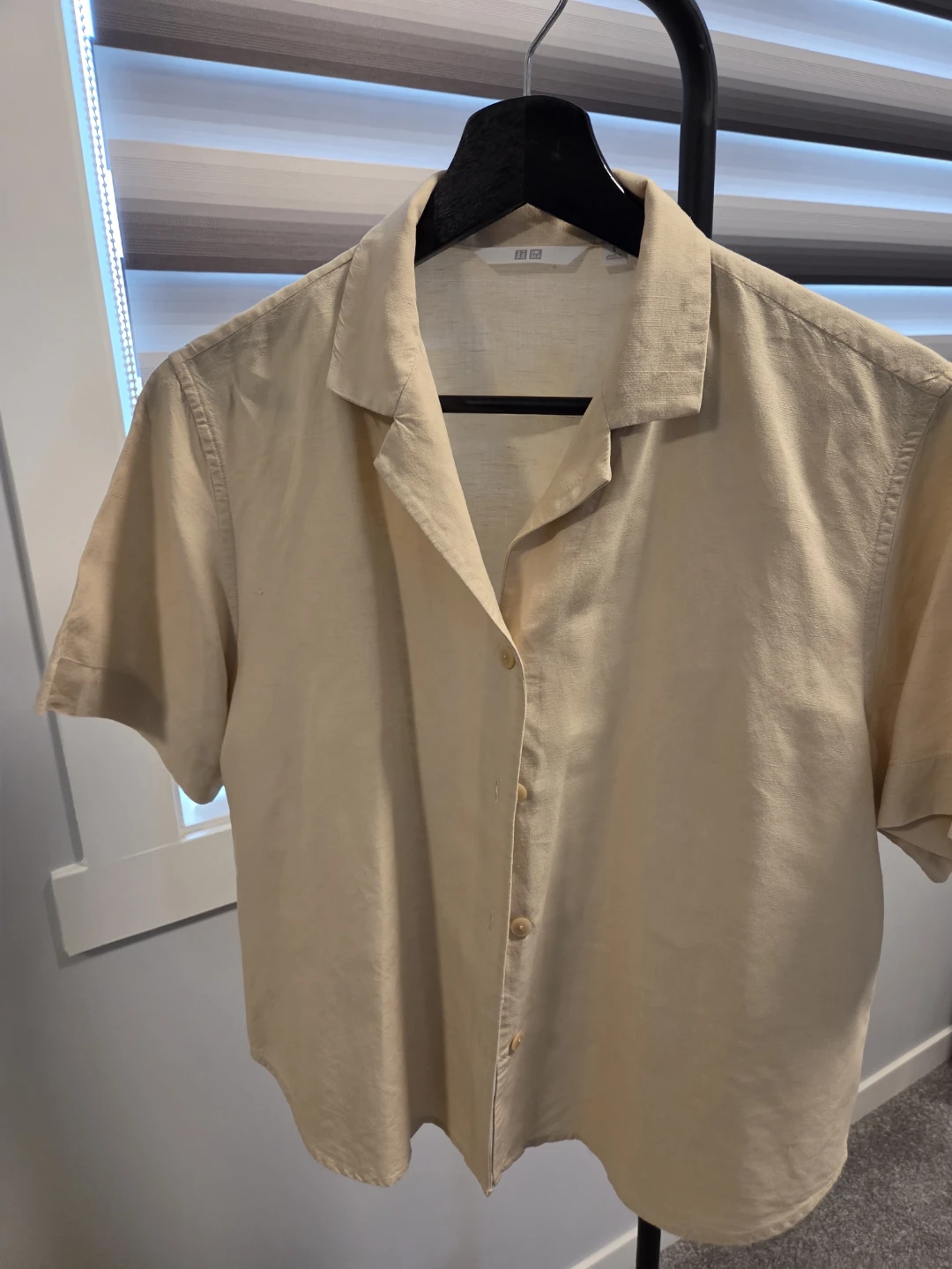 Uniqlo Beige Short-Sleeve - photo 2