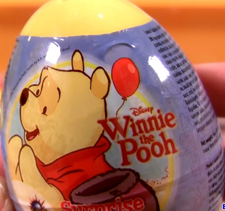 Disney Winnie the Pooh Surprise Egg