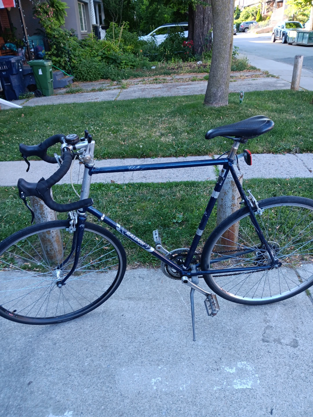 Raleigh Road Bike