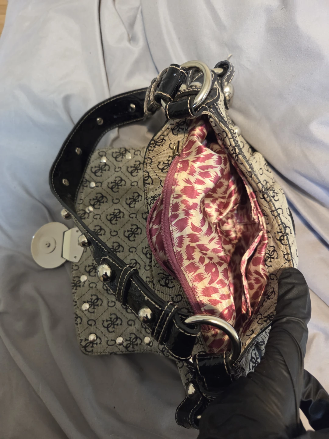 GUESS Shoulder Bag - photo 4