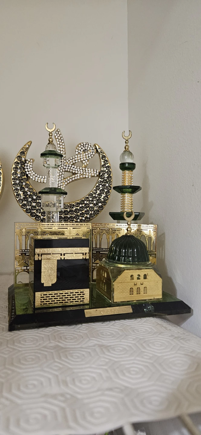 Crystal Islamic Decorative Kaaba and Al-Masjid an-Nabawi - photo 2