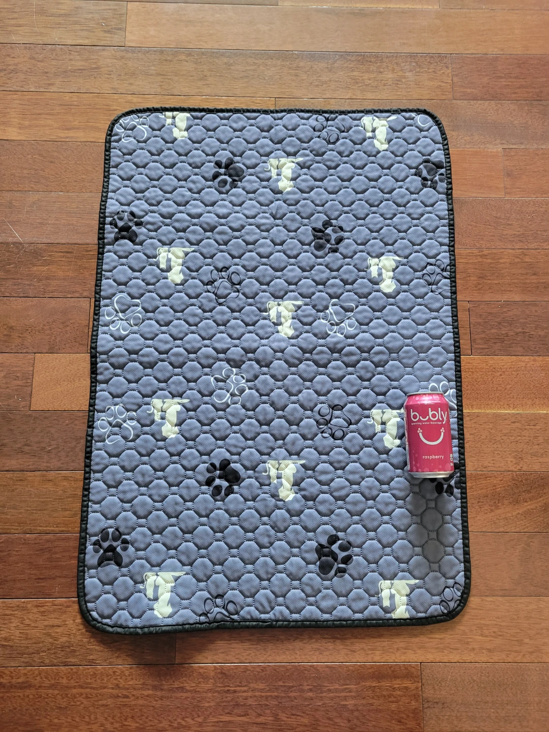 FREE PET PADS - photo 2