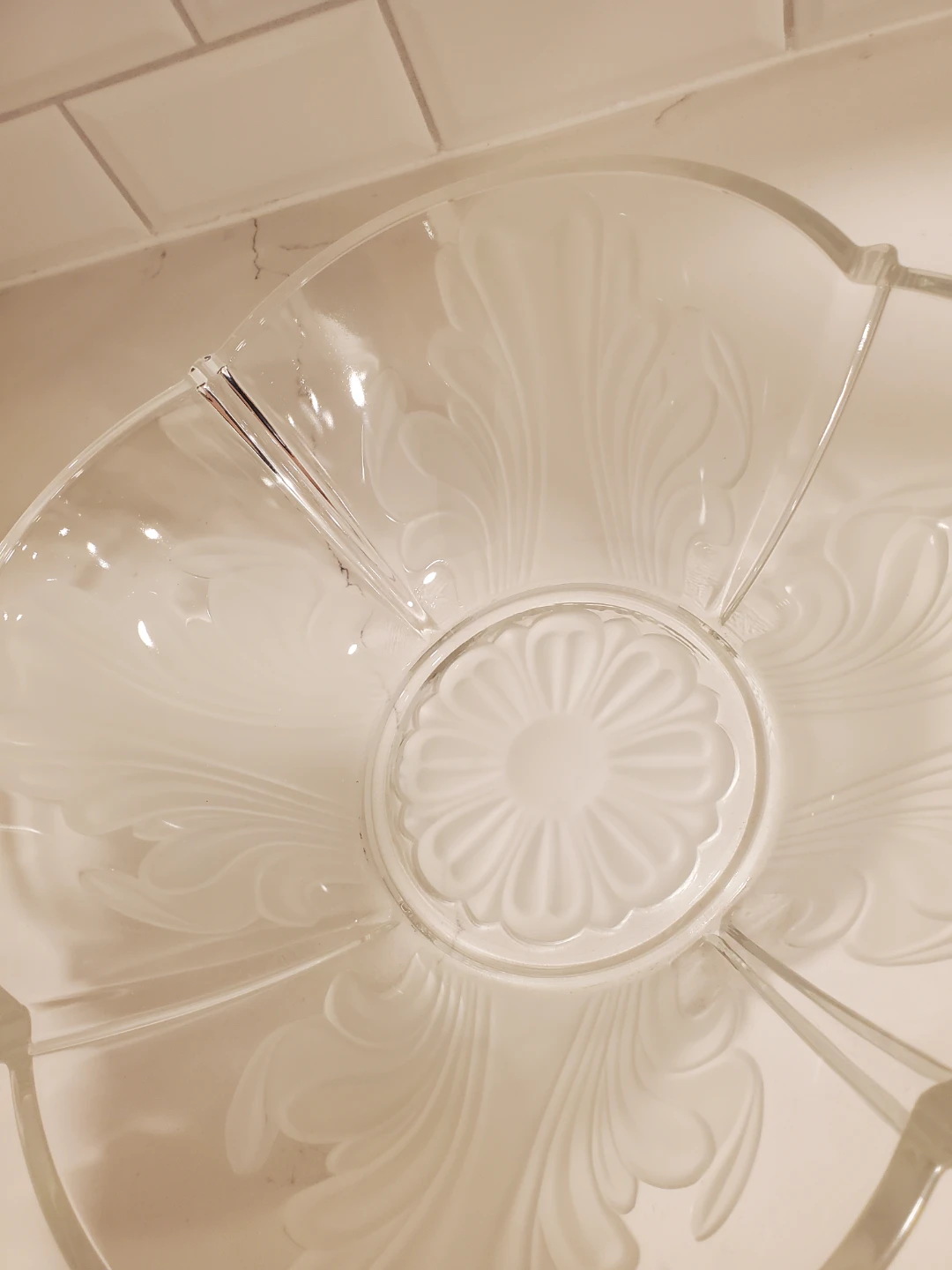 Beautiful serving bowl with frosted flower and leaves. - photo 2