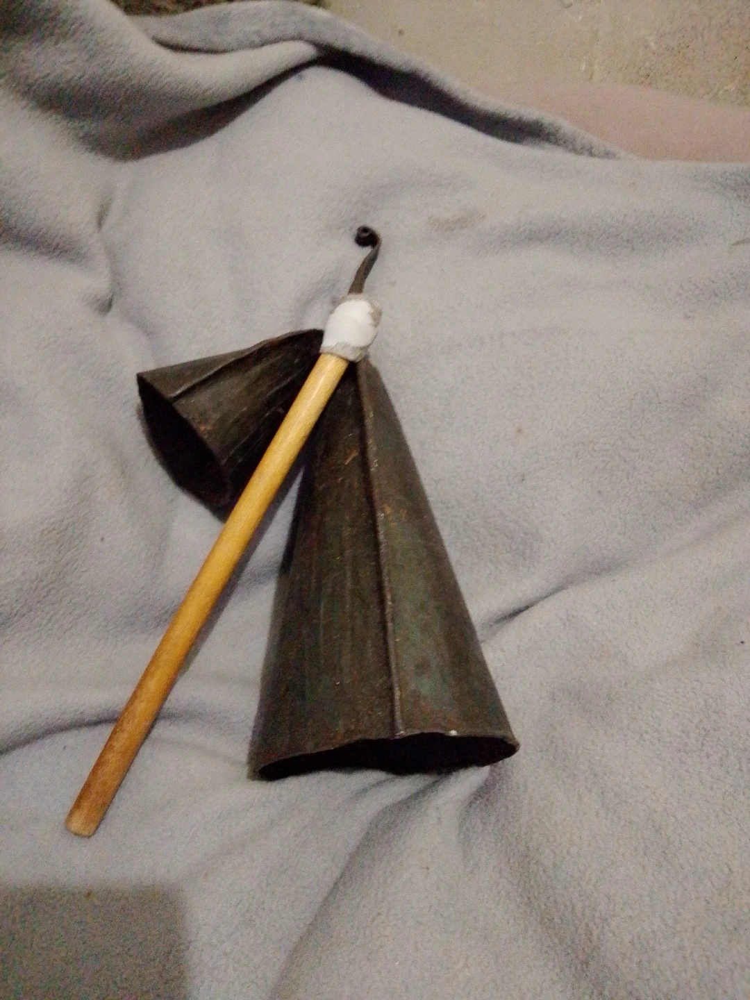 This is a GANKOGUI Double bell - photo 3